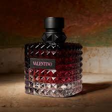 Valentino Donna Born In Roma Intense