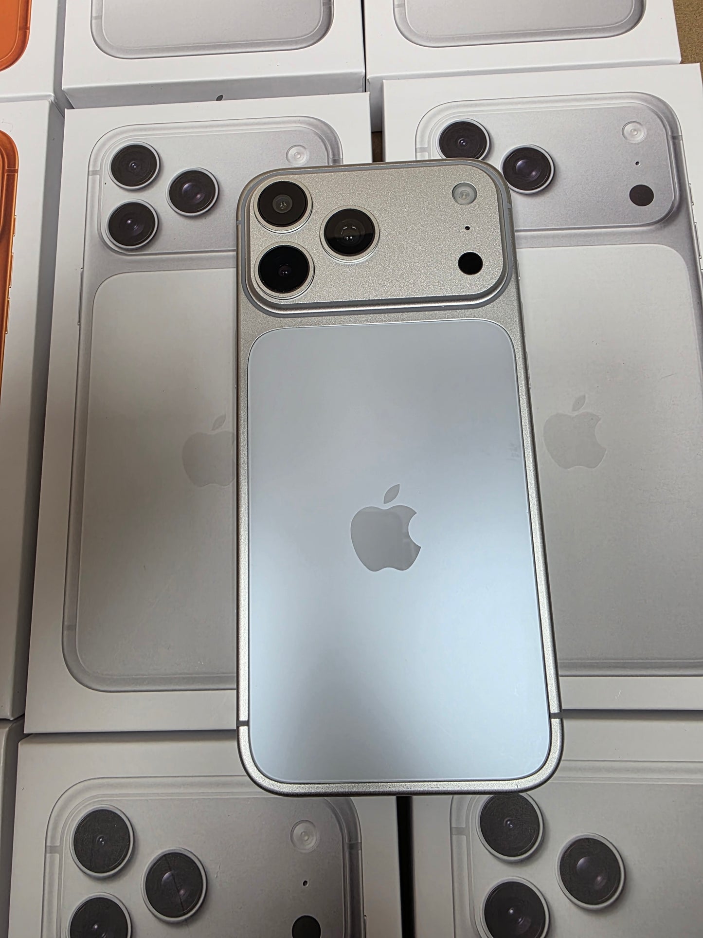 Iphone 17 Pro / Pro Max